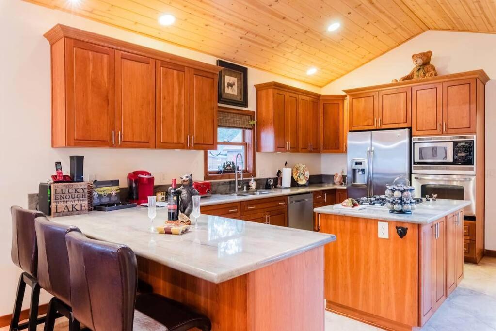 Lake Time Villa New Luxury With Hot Tub Big Bear Lake Eksteriør bilde