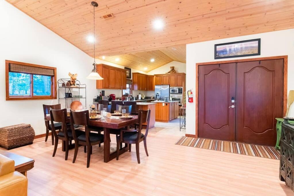 Lake Time Villa New Luxury With Hot Tub Big Bear Lake Eksteriør bilde